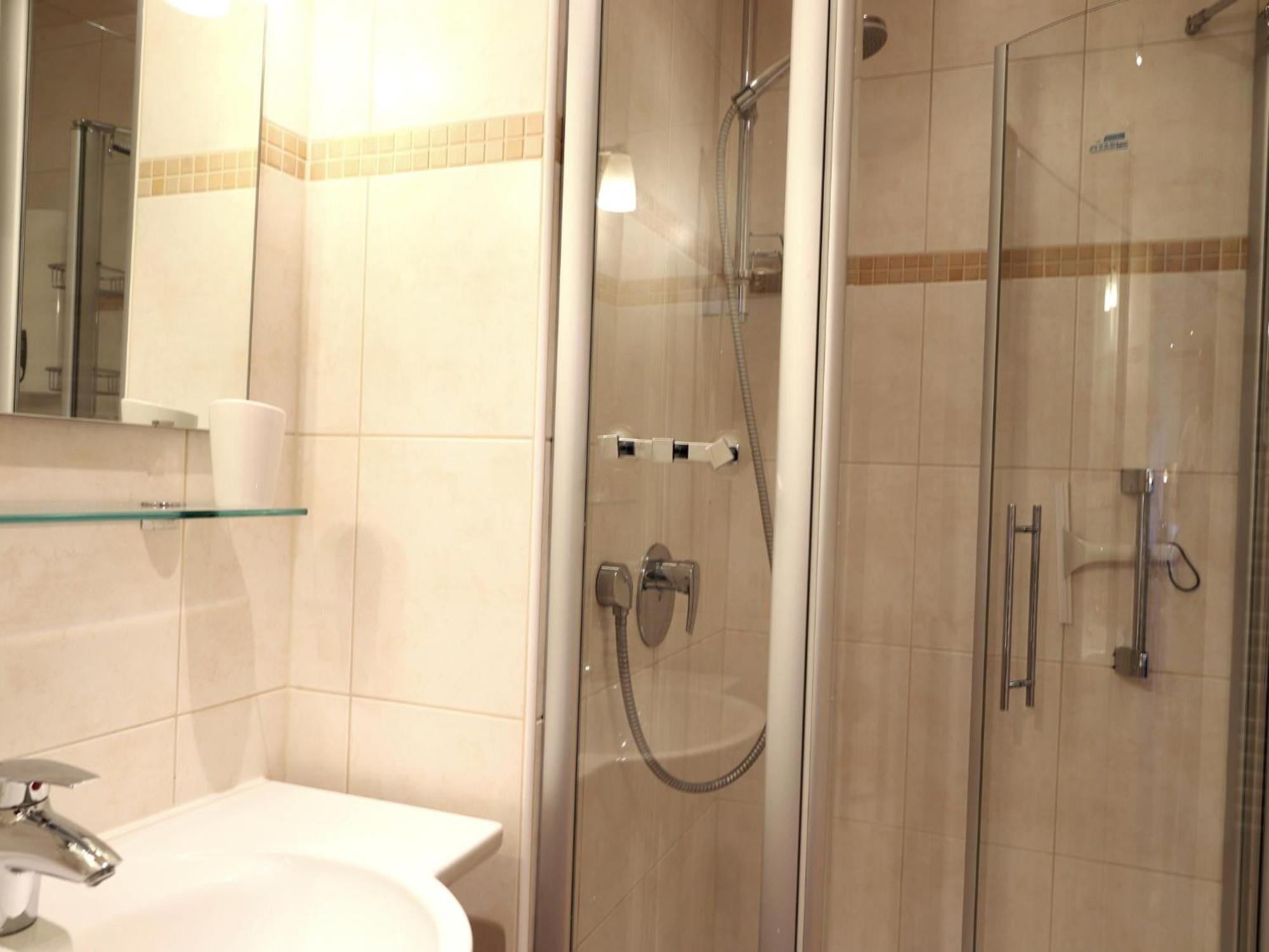 Schoenes Neues Hochwertig Renoviertes 2-Zimmer Appartement In Der 4. Etage. Вестерланд Экстерьер фото